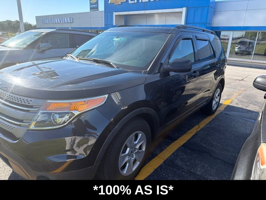 2014 Ford Explorer Base in Gray — front three-quarter view