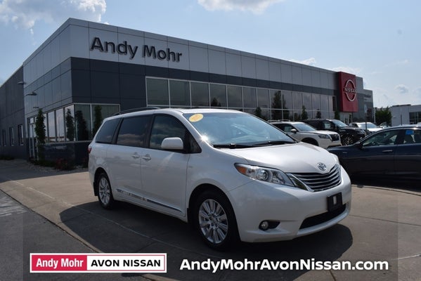 Used 2017 Toyota Sienna XLE with VIN 5TDDZ3DC9HS155314 for sale in Plainfield, IN