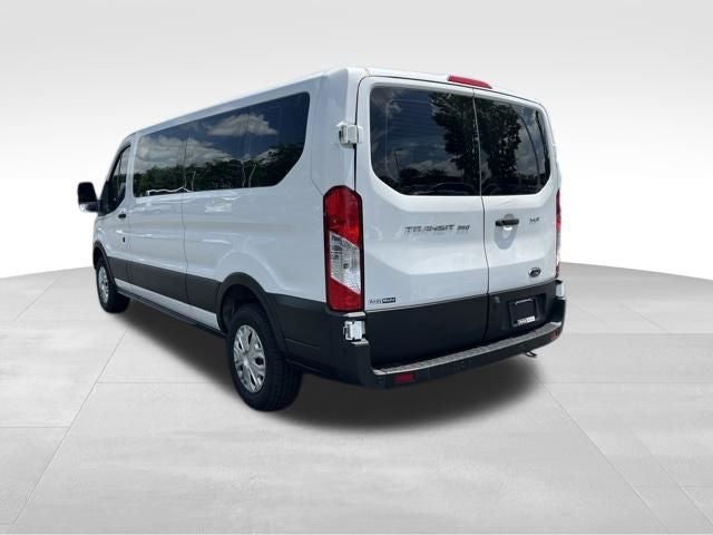 2021 Ford Transit-350 — detail view