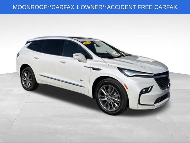 2024 Buick Enclave Avenir in White Frost Tricoat — front three-quarter view